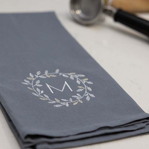 ttowel-monogram-leaf2